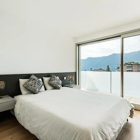 Platinum - Luxury * Massagno